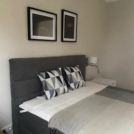 Appartement Small In Happing