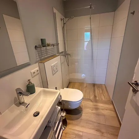 Small In Happing Niederdorla